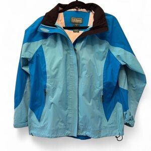 L.L. Bean Women’s Two-Tone Blue Rain Jacket-Size M